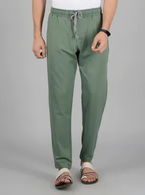 Green Solid Regular Fit Track Pant | JadeBlue