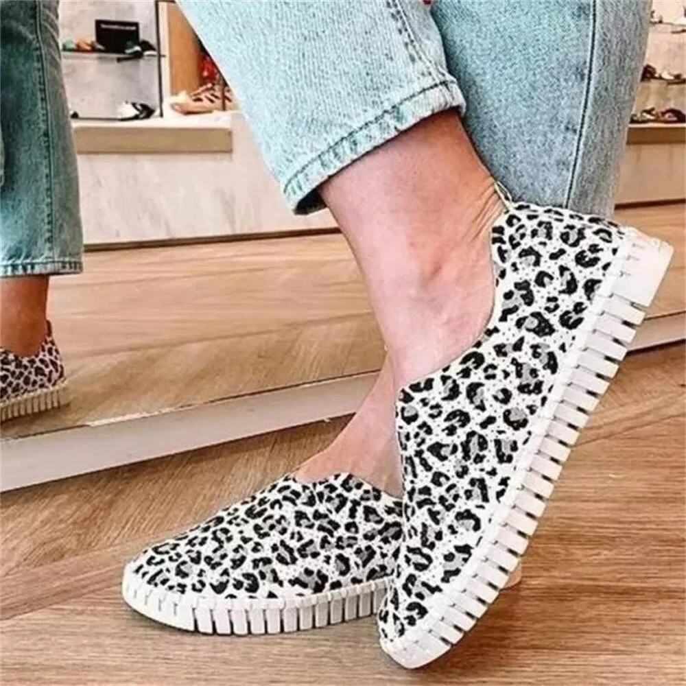 Amozae-  Leopard Print Casual Canvas Shoes 2024 Spring Comfortable Ladies Slip On Loafers 35-43 Large-Sized Outdoor Female Sneakers