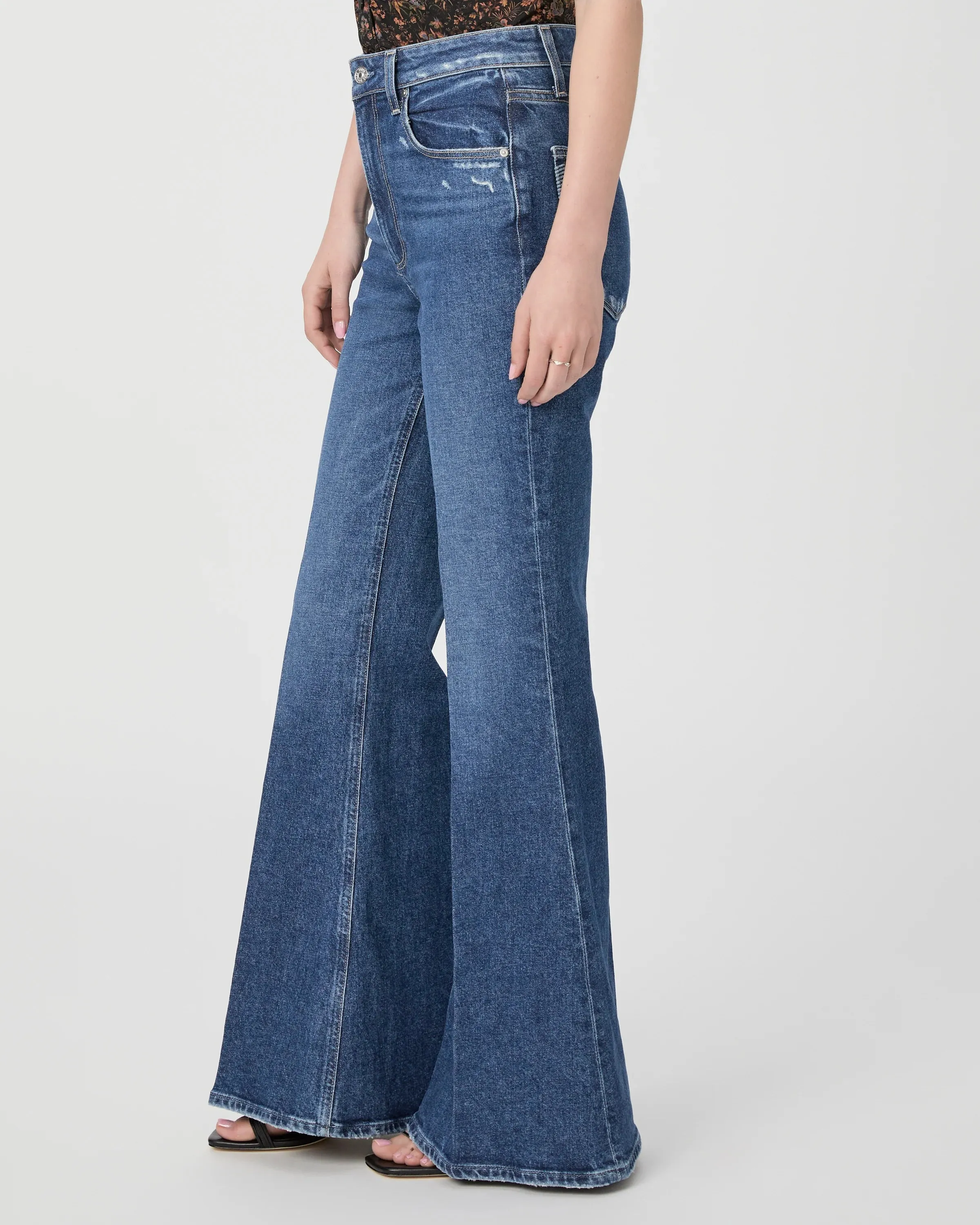 Charlie 32" Jeans Landmark