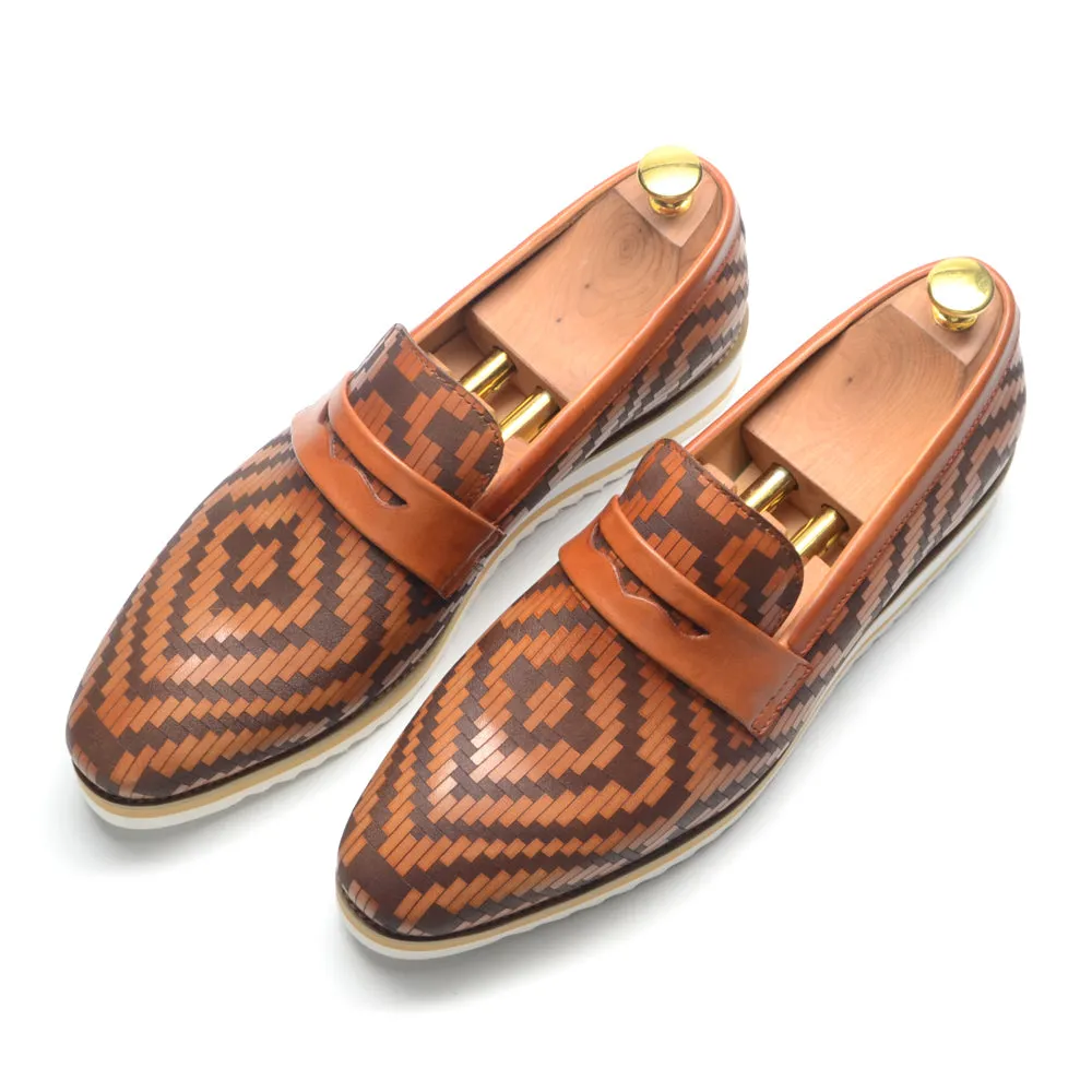 Elegant Round-Toe Platform Cow Leather Loafers