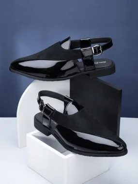 Emirati Black Crossover Sandals