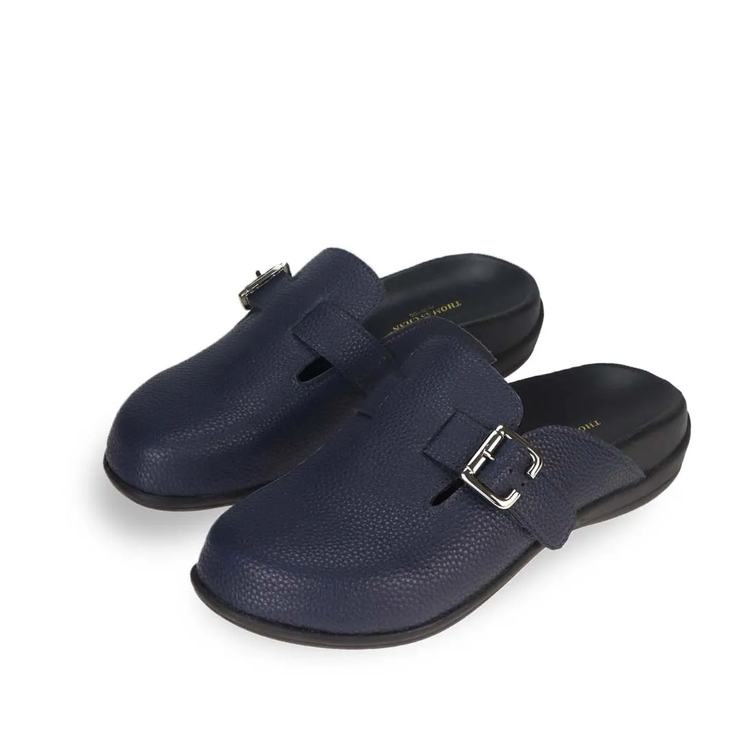 [Extra 20% off at cart][Unisex] Closed Toe Buckle Clog Sandals