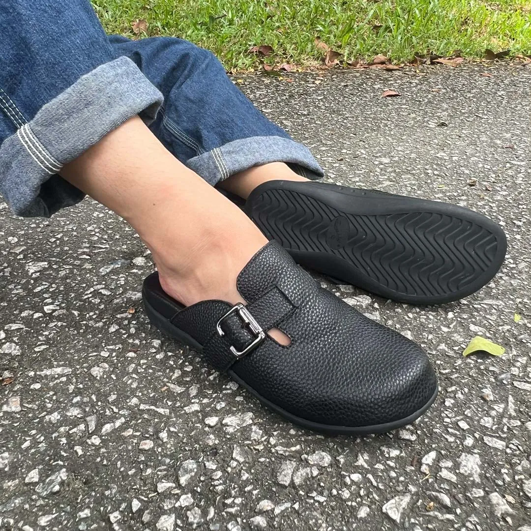 [Extra 20% off at cart][Unisex] Closed Toe Buckle Clog Sandals