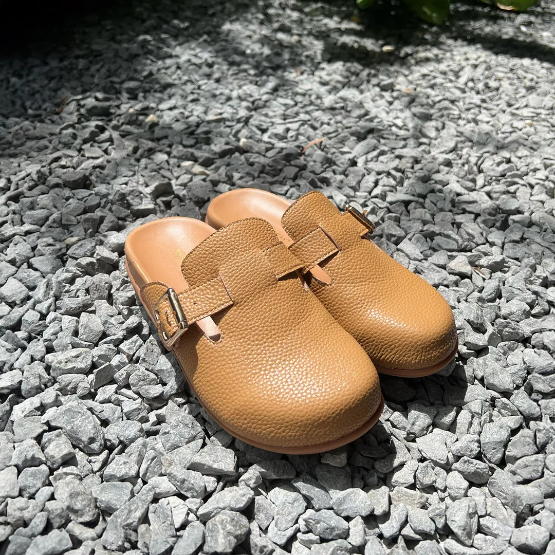 [Extra 20% off at cart][Unisex] Closed Toe Buckle Clog Sandals