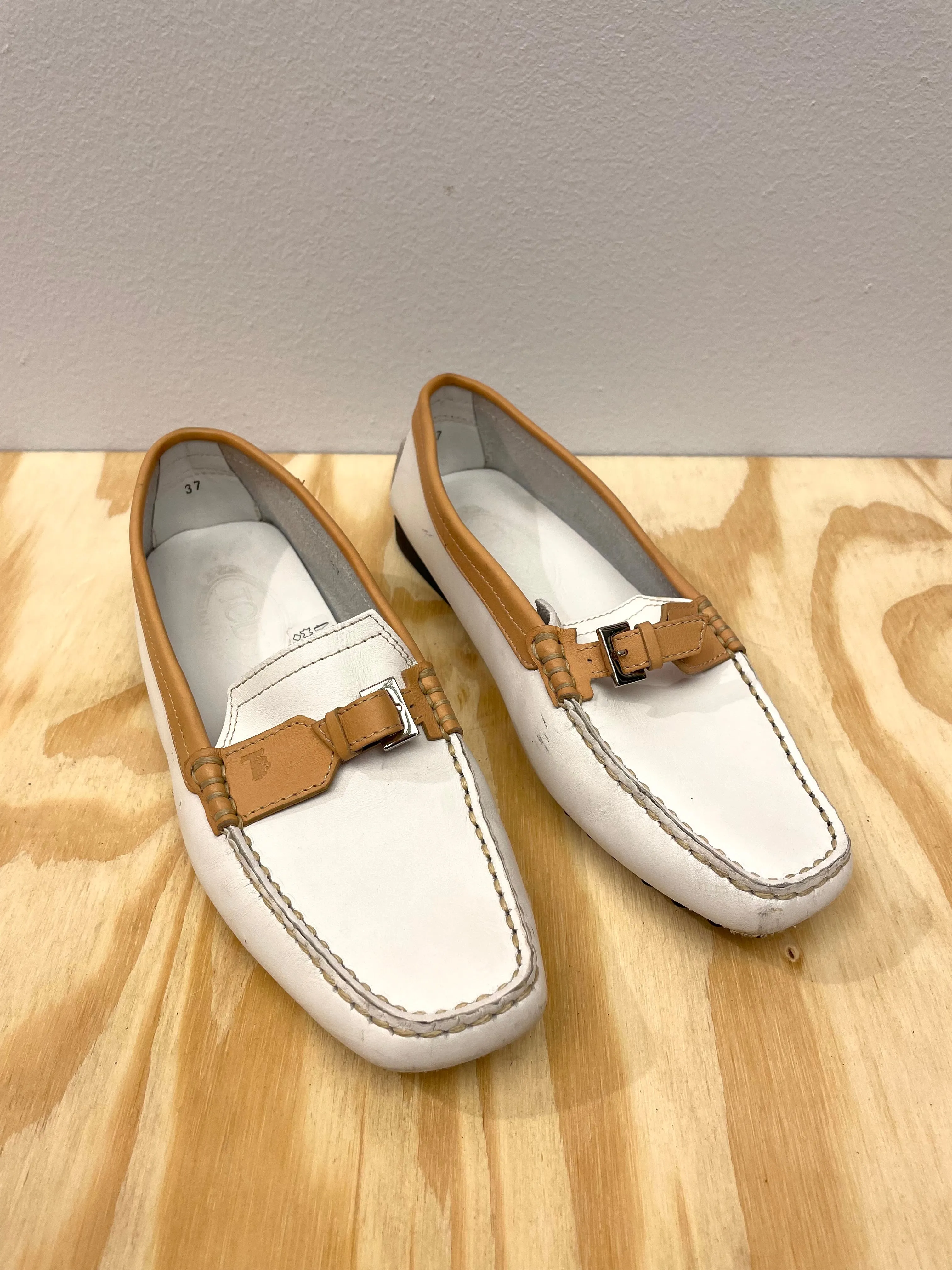 Hvide Loafers