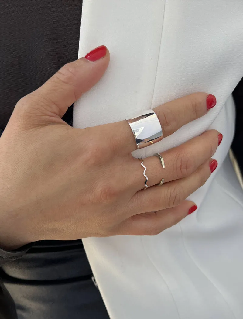 NOODLE Wavy Stacking Ring | Sterling Silver