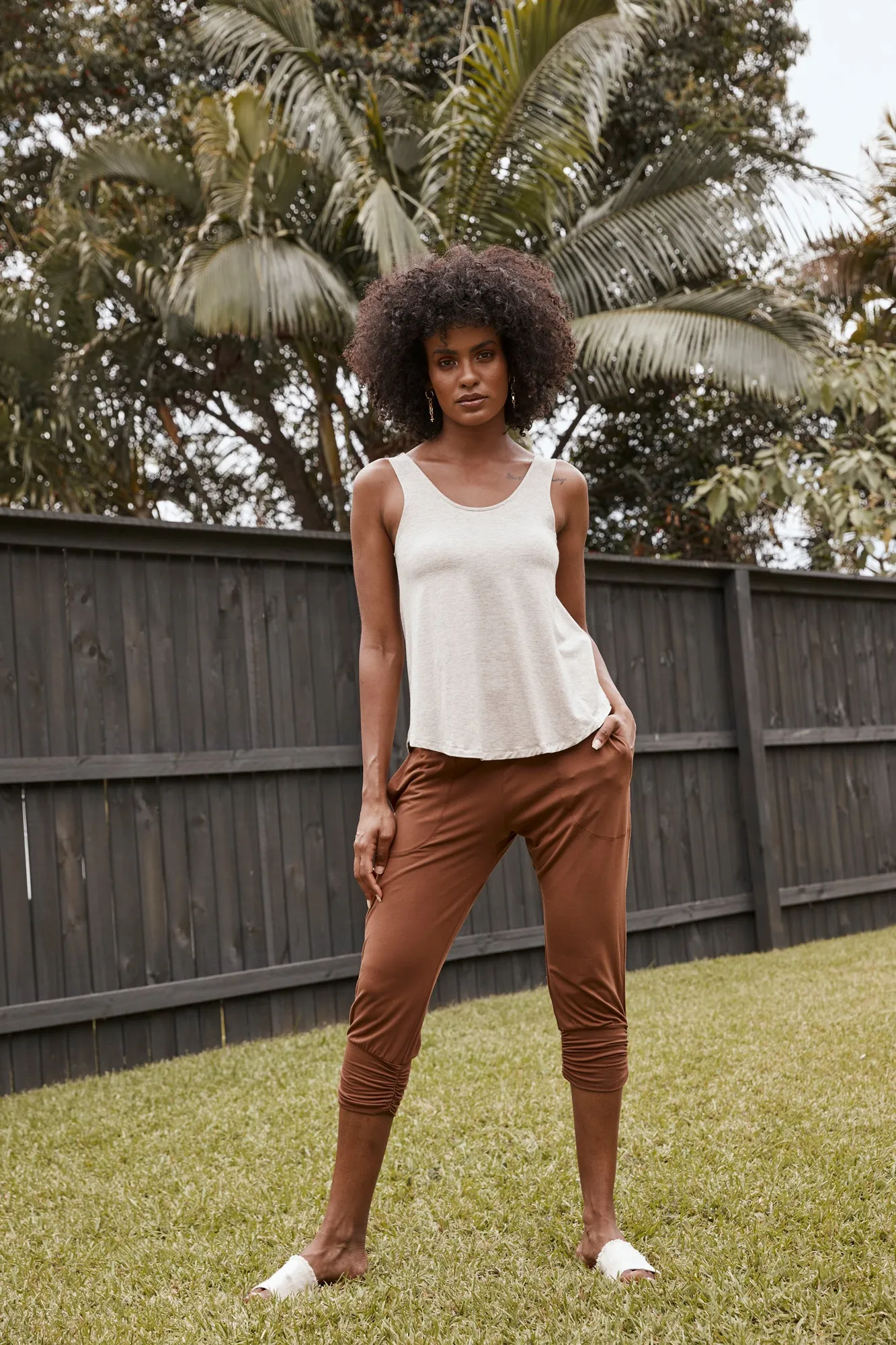 Perry Bamboo Cropped Pants - Toffee