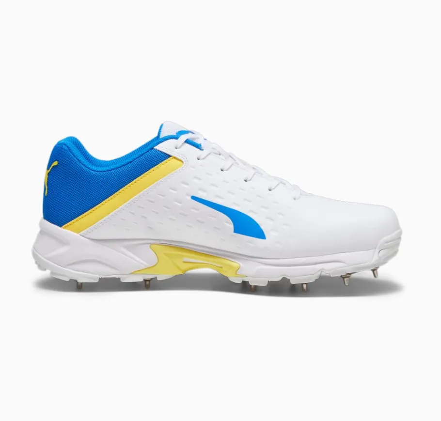 Puma 22.2 Cricket Shoes With Steel Spikes - White/Yellow