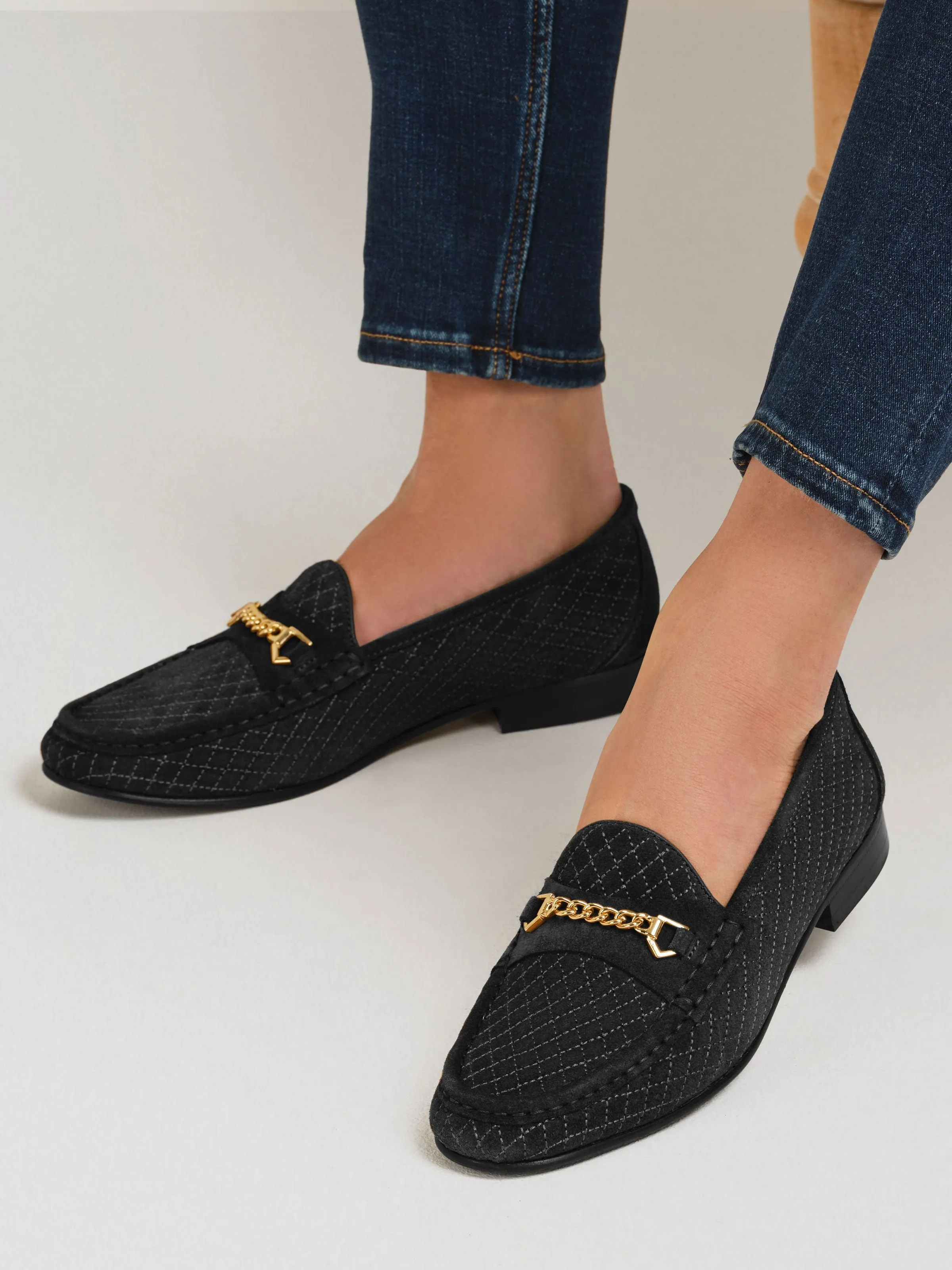 Quilted Apsley - Black Suede