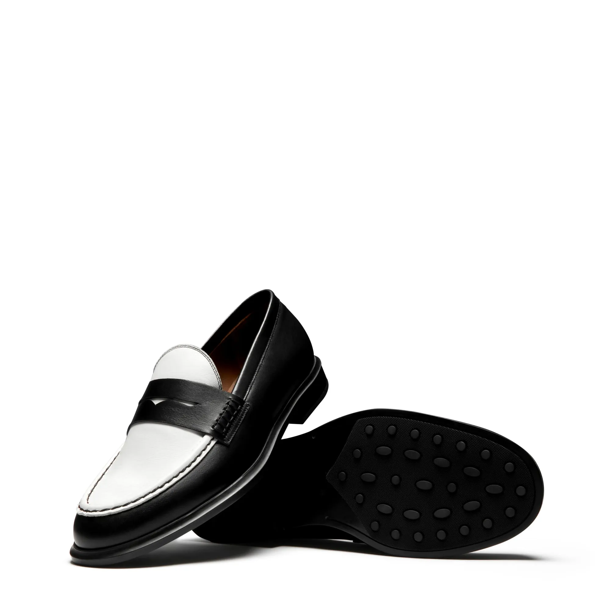 Vendôme Blandine black and white calfskin leather loafers